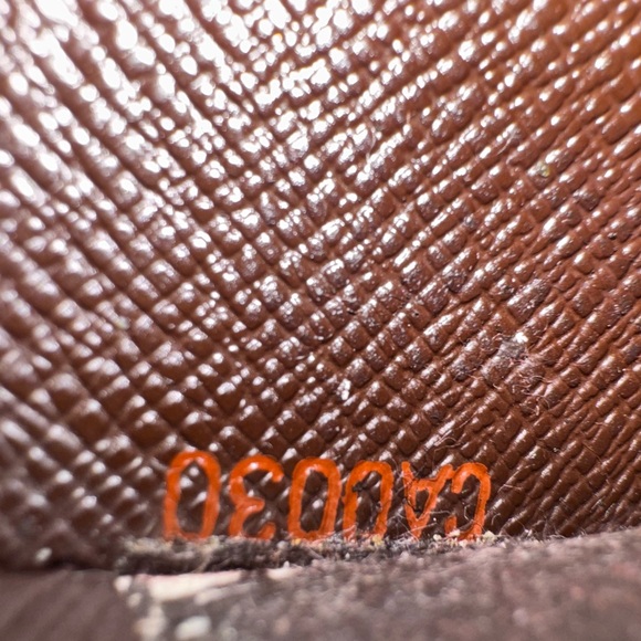 Louis Vuitton Damier Ebene Zip Wallet - Picture 14 of 14